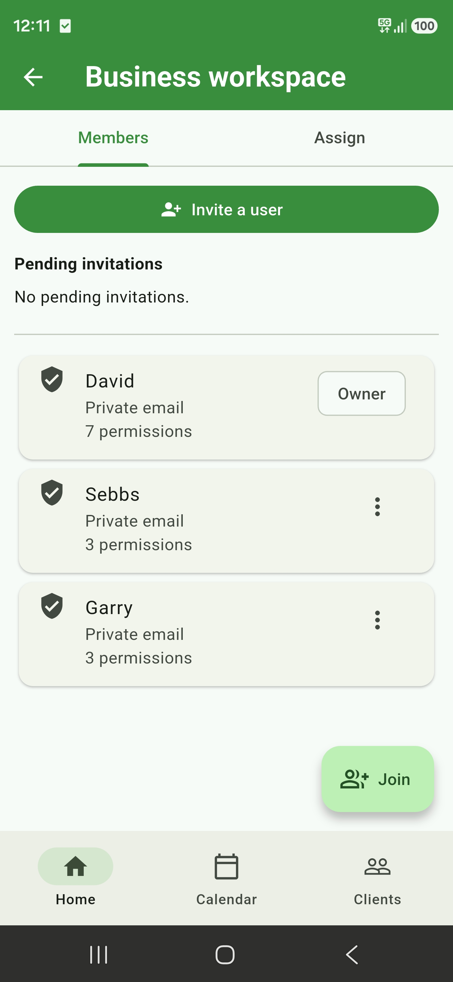 Business Workspace members tab showing invitations and member permissions